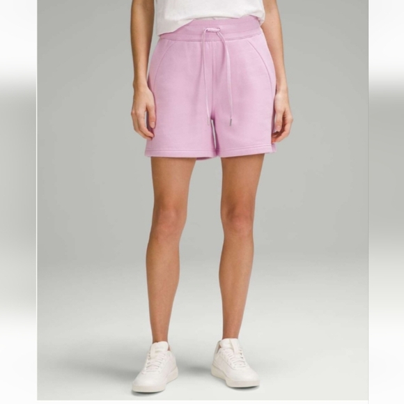 Lululemon Scuba High- Rise Shorts 5" In Vitapink Size 6 - Picture 1 of 10